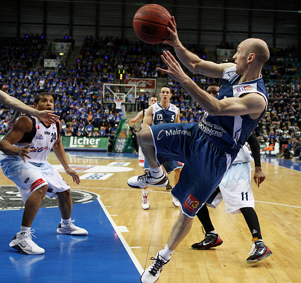 虽然海港队 虽然海港队